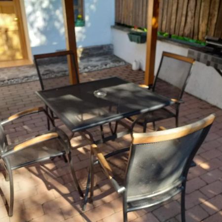 Mezes-Kucko Apartment Tihany Bagian luar foto